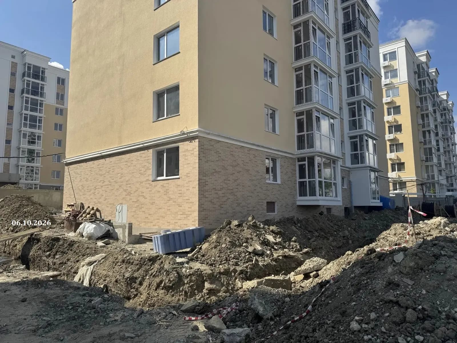 Утёсов: ход строительства, октябрь 2026
